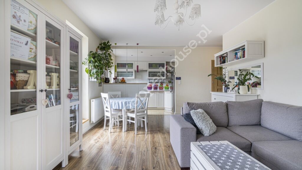 Mieszkanie na sprzedaż, Gdynia, Obłuże, Boisko - zdjęcie ofertowe nr 2