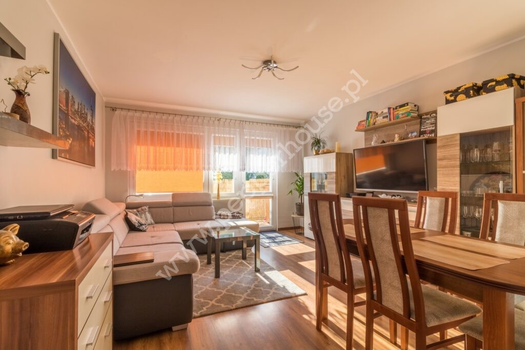 , Gdynia, Karwiny, Leopolda Staffa - listing photo no. 1