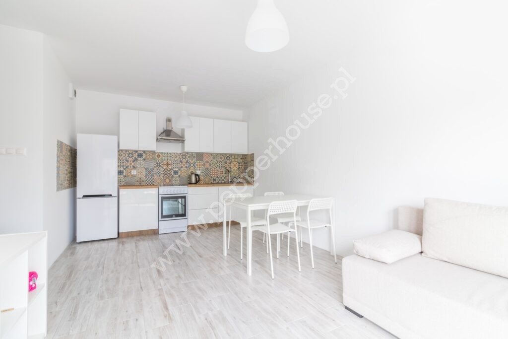 , pomorskie, Reda, Witolda Lutosławskiego - listing photo no. 5
