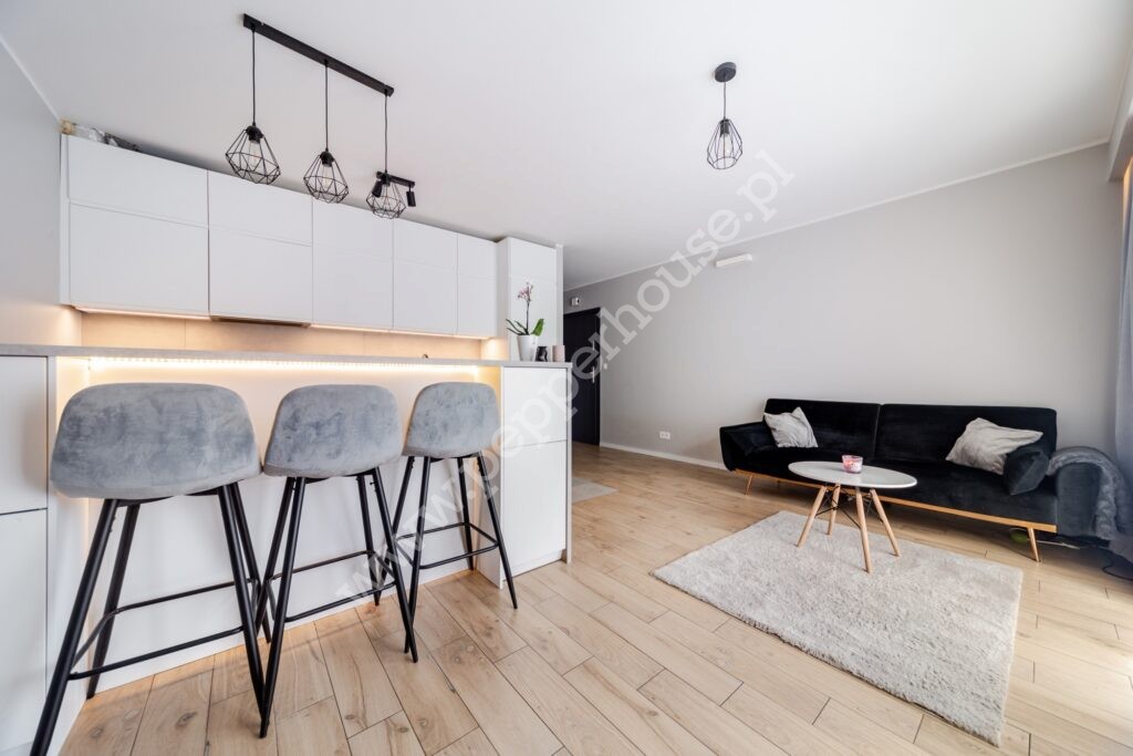, pomorskie, Reda, Karola Szymanowskiego - listing photo no. 4