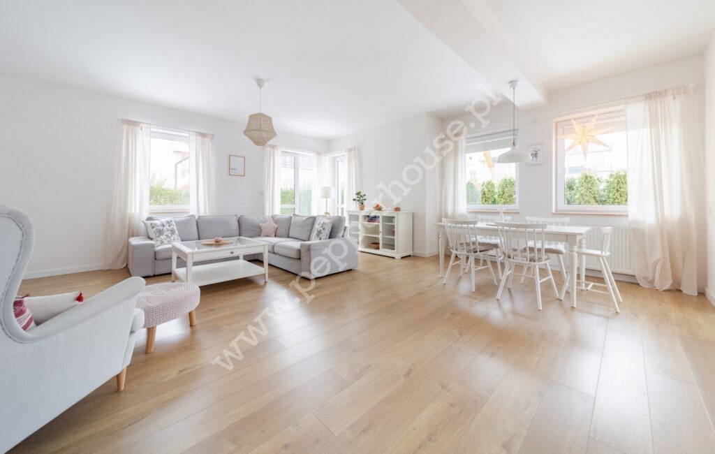 , pomorskie, Rumia, Królowej Bony - listing photo no. 3