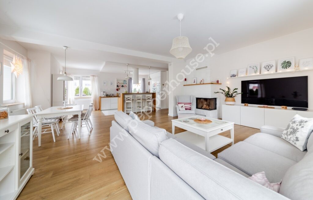 , pomorskie, Rumia, Królowej Bony - listing photo no. 22