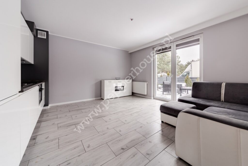 , pomorskie, Rumia, Jachtowa - listing photo no. 1
