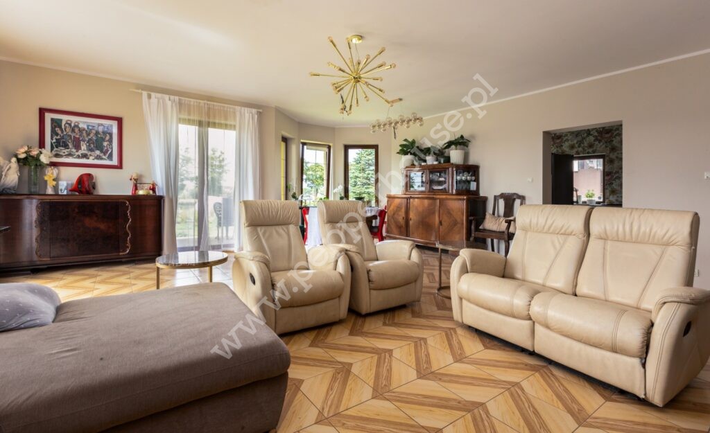 Dom na sprzedaż, pomorskie, Nowa Cerkiew - zdjęcie ofertowe nr 2