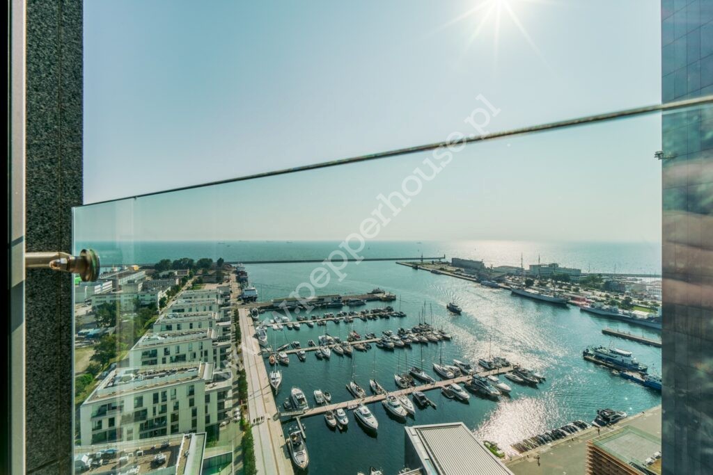 Mieszkanie na sprzedaż, Gdynia, Śródmieście, A. Hryniewickiego - zdjęcie ofertowe nr 2