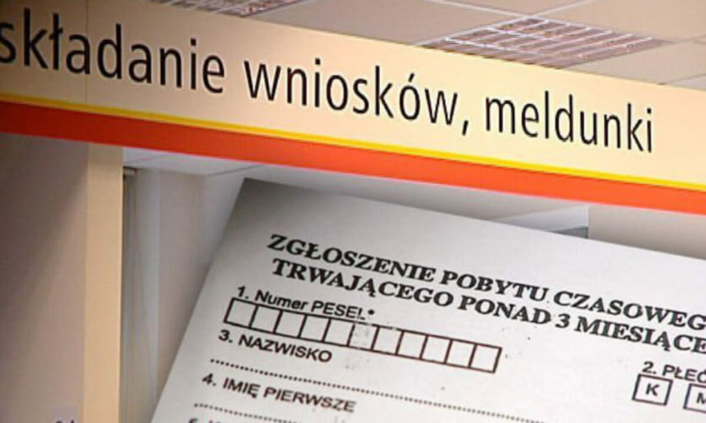 Grafika do artykułu: Obowiązek meldunkowy zamiast zniesienia powrócą sankcje