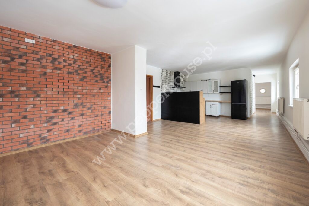 Mieszkanie na sprzedaż, pomorskie, Broniewo - zdjęcie ofertowe nr 1